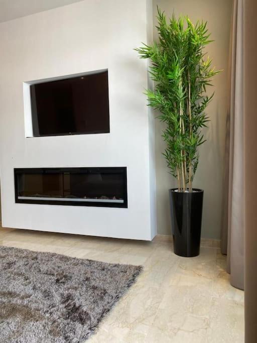 Appartement De Luxe ,Piscine,Parking,Terrasse Agadir Kültér fotó