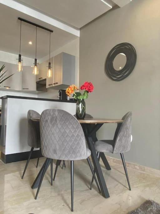Appartement De Luxe ,Piscine,Parking,Terrasse Agadir Kültér fotó