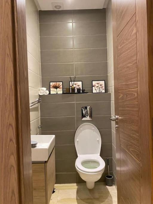 Appartement De Luxe ,Piscine,Parking,Terrasse Agadir Kültér fotó