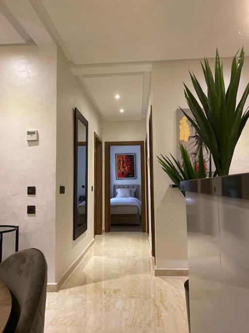 Appartement De Luxe ,Piscine,Parking,Terrasse Agadir Kültér fotó