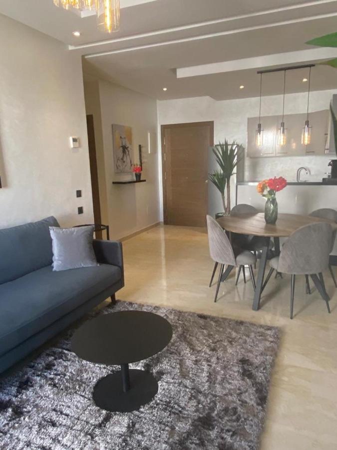 Appartement De Luxe ,Piscine,Parking,Terrasse Agadir Kültér fotó